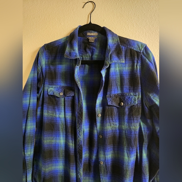 Eddie Bauer Blue Button Down - Picture 2 of 4